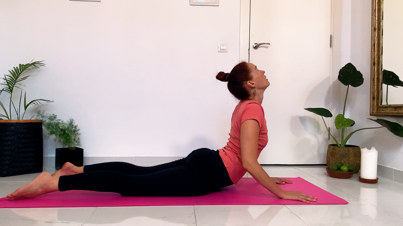 Sonnengruß für Anfänger Yoga einfach, Kobra